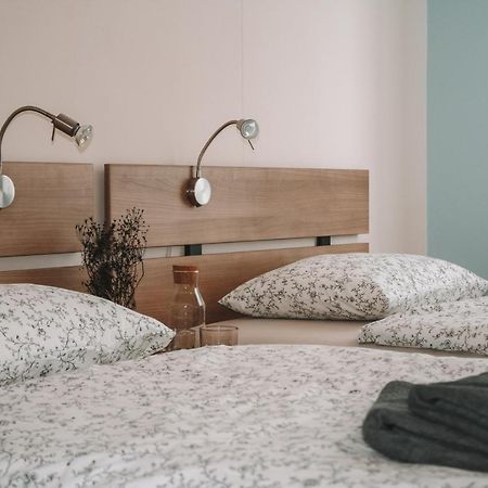 Neb-Thun Lodge'S Appartement 1 Hilterfingen Ringstrasse 6 外观 照片